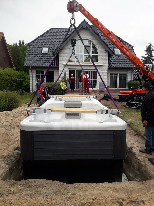 wellis-swimspa-rio-grande-teilversenkt Beispiel teilversenkte Swimspas